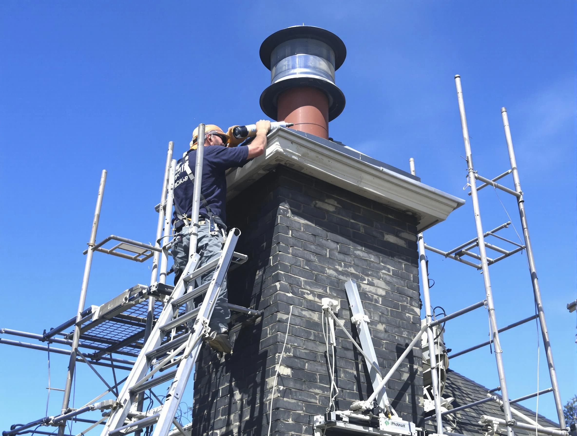 Sturdy chimney crown finished by Alabaster Chimney Sweep in Alabaster, AL